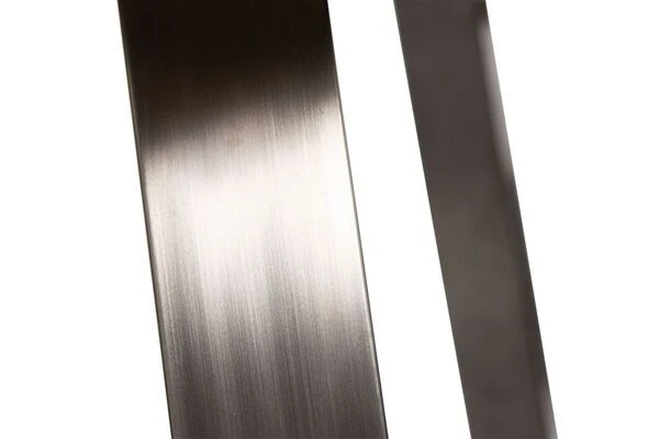 OUTFLEXX Esstischgarnitur, Edelstahl/recyceltes FSC-Teak, Tisch 160x90 Cm, 6 Hochlehner- Diningsessel, A-Gestell 9 OUTFLEXX Esstischgarnitur, Edelstahl/recyceltes FSC-Teak, Tisch 160x90 Cm, 6 Hochlehner- Diningsessel, A-Gestell – Bild 9