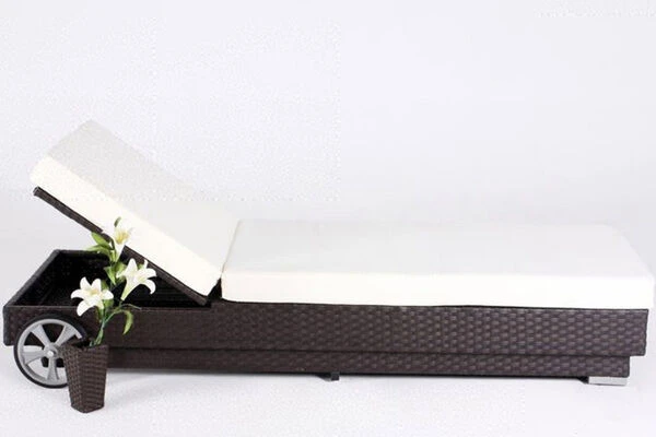 OUTFLEXX Sonnenliege, Braun, Polyrattan, 200x80x37,5cm, Inkl. Polster, Rückenlehne 4-stufig Verstellbar 3 OUTFLEXX Sonnenliege, Braun, Polyrattan, 200x80x37,5cm, Inkl. Polster, Rückenlehne 4-stufig Verstellbar – Bild 3