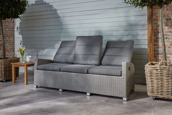 Ploß Vigo Comfort 3-Sitzer Speise-/Lounge-Sofa, Stahlgrau-meliert, Polyrattan, 210x84x110cm, Verstellbar 7 Ploß Vigo Comfort 3-Sitzer Speise-/Lounge-Sofa, Stahlgrau-meliert, Polyrattan, 210x84x110cm, Verstellbar – Bild 7