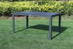 VILLANA Esstischgarnitur, Anthrazit/grau, Alu/Holzimitat/Textil, Tisch 150x90cm, 4 Sessel, Stapelbar -Beste Gartenmöbel Geschäfte 22575 03.jpg