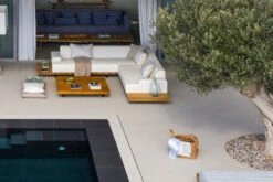 OUTFLEXX Icon Ecklounge, Natte/natur, Alu/Teak/Sunbrella, 4-5 Personen, Inkl. Loungetisch, Seitenablage Aus Teak 24 OUTFLEXX Icon Ecklounge, Natte/natur, Alu/Teak/Sunbrella, 4-5 Personen, Inkl. Loungetisch, Seitenablage Aus Teak -Beste Gartenmöbel Geschäfte 23403 12.jpg