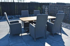 OUTFLEXX Belgium/Malaga Set, Anthrazit/flanelle, Recycled Teak/Alu/Sunbrella, 220x100cm, 6 Sessel, Rustikal Gebürstet, Verstellbare Rückenlehne 27 OUTFLEXX Belgium/Malaga Set, Anthrazit/flanelle, Recycled Teak/Alu/Sunbrella, 220x100cm, 6 Sessel, Rustikal Gebürstet, Verstellbare Rückenlehne -Beste Gartenmöbel Geschäfte 28884 11.JPG