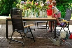 HARTMAN Raffaelo Multipositionssessel, Xerix/anthrazit, Alu/Textilene, Mit FSC-Teak-Armlehnen -Beste Gartenmöbel Geschäfte 4 11665 1.jpg