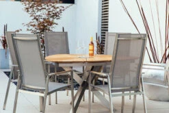 DIAMOND GARDEN Lyon Triangel Esstisch, Edelstahl/Recycled Teak, 150x 150 Cm 19 DIAMOND GARDEN Lyon Triangel Esstisch, Edelstahl/Recycled Teak, 150x 150 Cm -Beste Gartenmöbel Geschäfte 7 21210.jpg