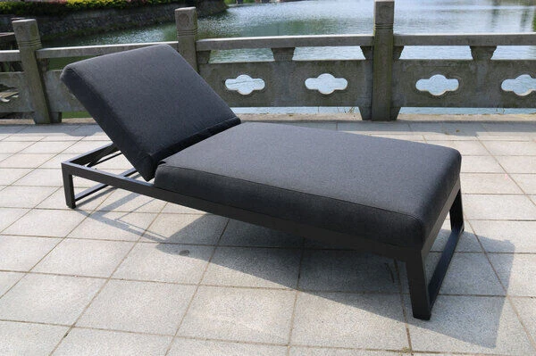 OUTFLEXX Allure Sonnenliege, Sooty, Alu/Sunbrella, 211 X 74 X 44,5 Cm, Verstellbare Kopfstütze 8 OUTFLEXX Allure Sonnenliege, Sooty, Alu/Sunbrella, 211 X 74 X 44,5 Cm, Verstellbare Kopfstütze – Bild 8